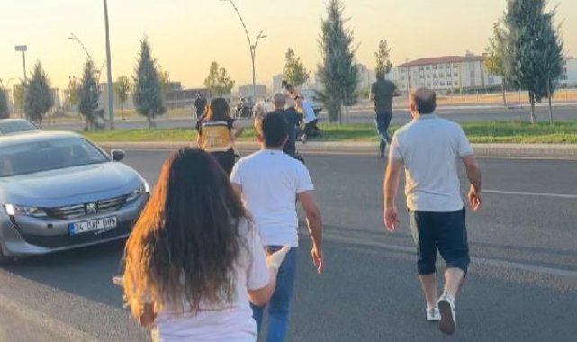 Diyarbakır'da ambulansın önü kesilip sağlık çalışanları bıçaklı saldırıya uğradı: 4 yaralı