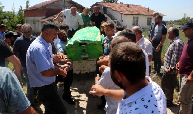 Düğünden dönerken otobüs kazasında ölmüş