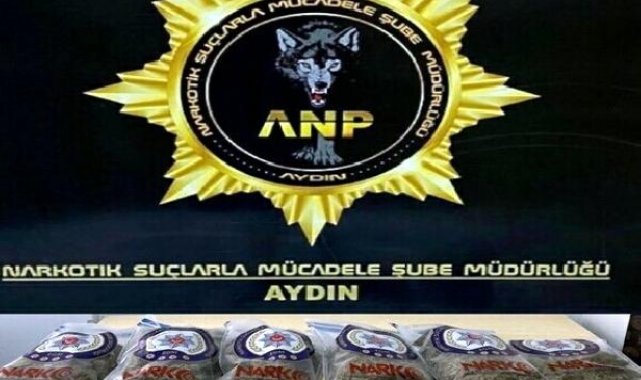 Durdurulan yarış motosikletlerinden uyuşturucu çıktı