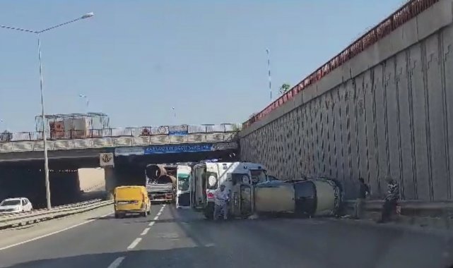 Eskişehir'de 3 aracın karıştığı zincirleme kaza meydan geldi