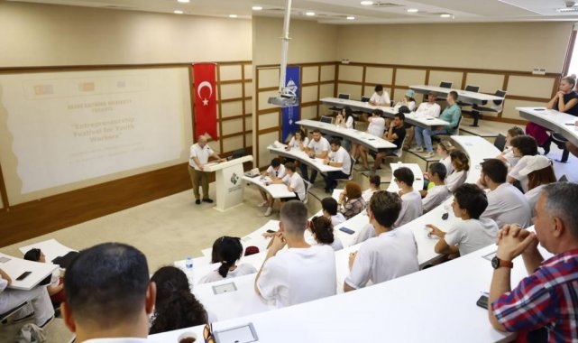 Gençlik Çalışanları için Girişimcilik Festivali projesinin açılışı HKÜ'de gerçekleştirildi