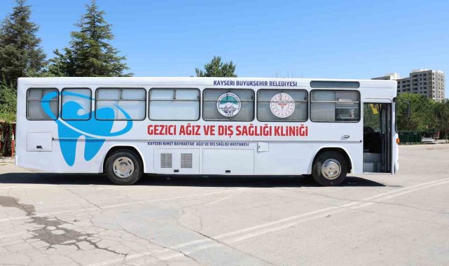 Gezici Ağız ve Diş Sağlığı Kliniği 15 bin Depremzedeye Hizmet Verdi