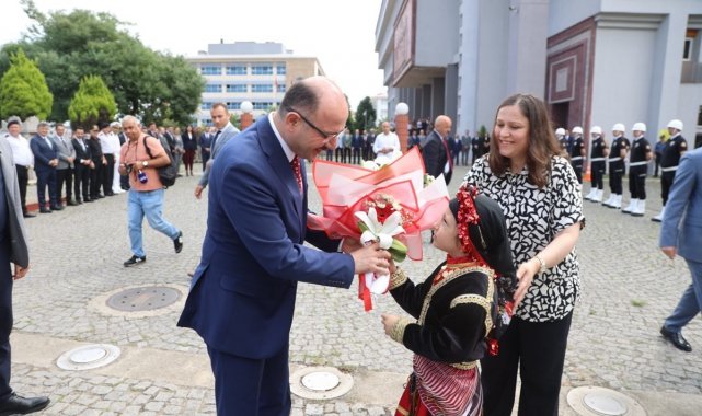 Giresun Valisi Mehmet Fatih Serdengeçti görevine başladı
