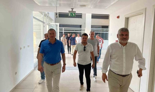 Hatayspor Başkanvekili Aydın Toksöz: "Sahalarımızın birkaç ay içinde kullanıma hazır olacağını düşünüyoruz"