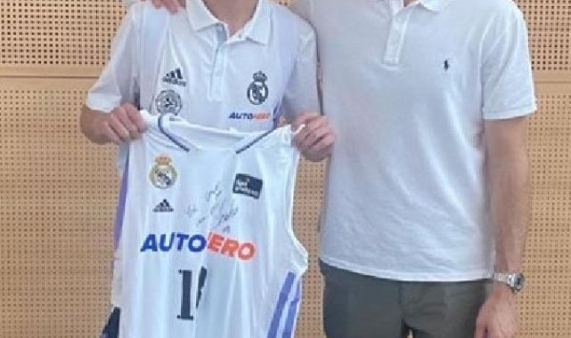 İbrahim Kutluay'ın oğlu Ömer Kutluay Real Madrid Basketbol Takımı'na transfer oldu