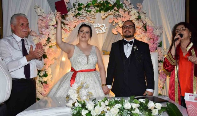 İHA Muhabiri Uçkaç, dünya evine girdi