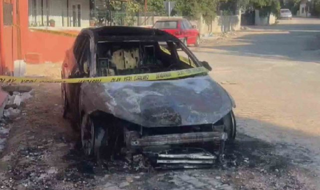 İki aracı kundaklayan zanlıyı jandarma yakaladı
