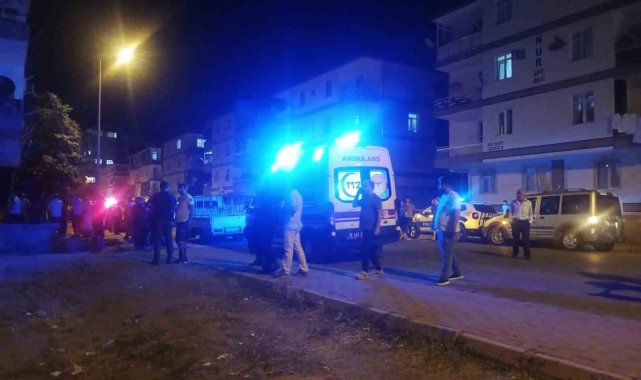 İki grup arasında çıkan kavgada silahlar konuştu: 3 yaralı