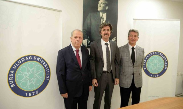 İnegöl İşletme Fakültesi'nde yeni Dekan Prof. Dr. Orhan Bozkurt oldu