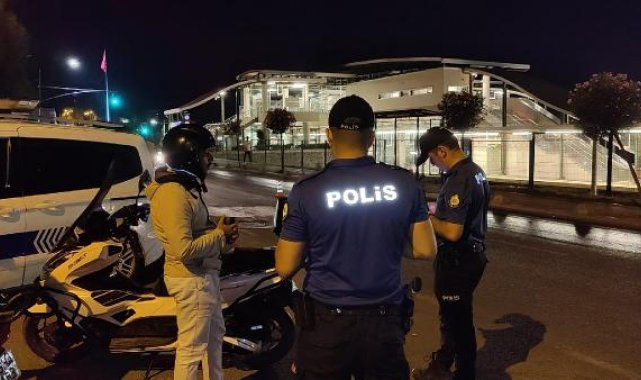 İstanbul'da motosiklet sürücülerine denetim