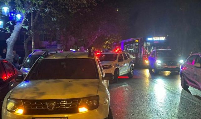 İzmir'de husumetli oldukları kadın esnaf tarafından tabancayla vurulan çiftten koca öldü