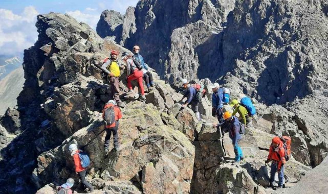 Kayserili Dağcılar Kaçkar'a Tırmandı