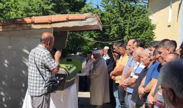 Kızılırmak'ta boğulan 2 kardeş, toprağa verildi
