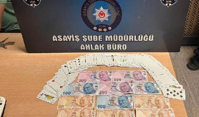 Kumar oynayan 3 kişi suçüstü yakalandı