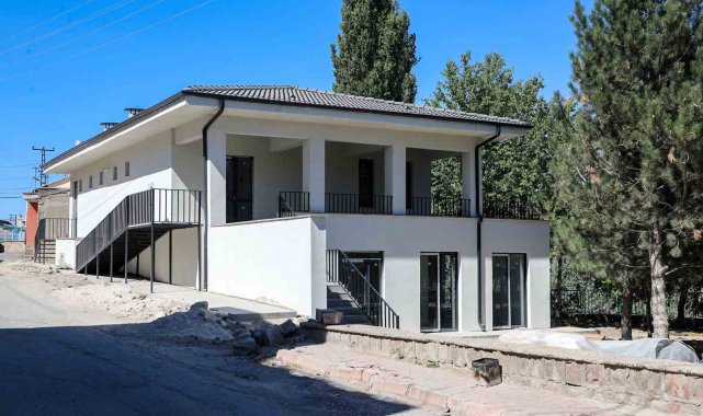 Kuruköprü'ye şık sosyal tesis