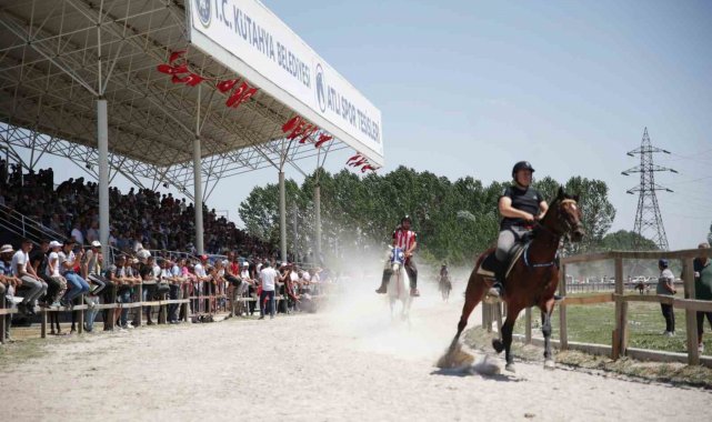 Kütahya'da Rahvan At Yarışları