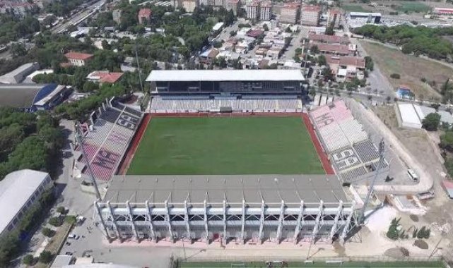 Manisa FK 19 Mayıs Stadı'nı bekliyor