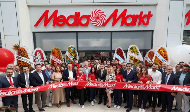 MediaMarkt'ın yeni mağazası İnegöl'de açıldı