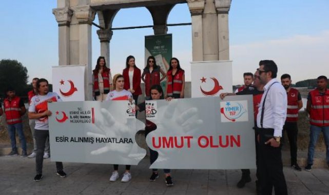 Meriç Köprüsü'nde motosiklet tutkunlarından 'İnsan Ticareti ile Mücadele' farkındalığı