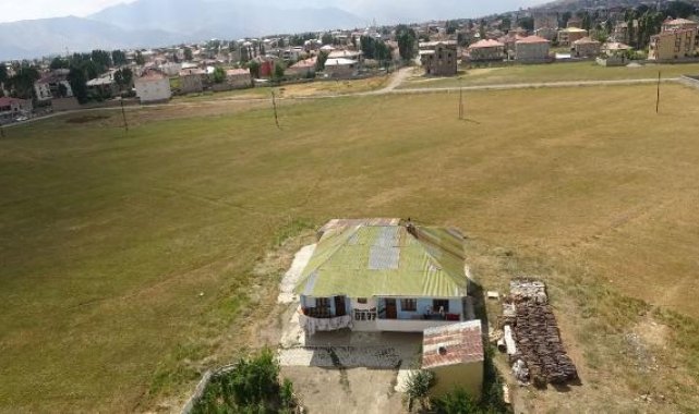 Milli Eğitim, Sağlık Bakanlığı ve Diyanet'e 13 bin metrekare arsa bağışladı
