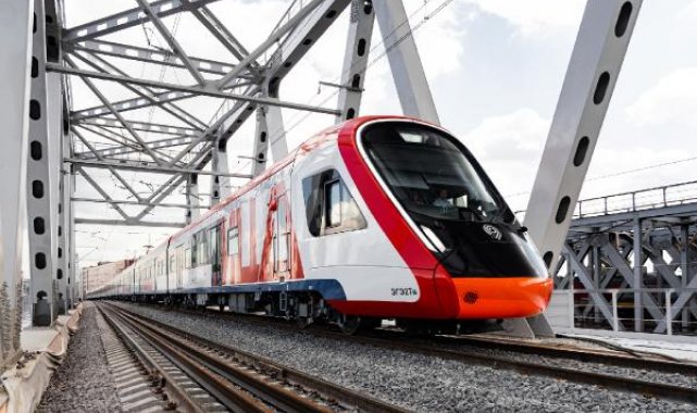 Moskova Metrosu'nun üçüncü bağlantı hattı hizmete açıldı