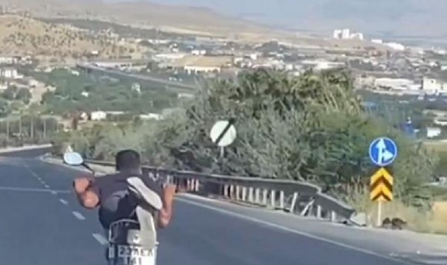 Motosikleti yüzüstü uzanarak kullanan 15 yaşındaki sürücüye ceza