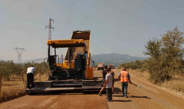 Muhtarlardan Büyükşehir Belediyesine yol teşekkürü