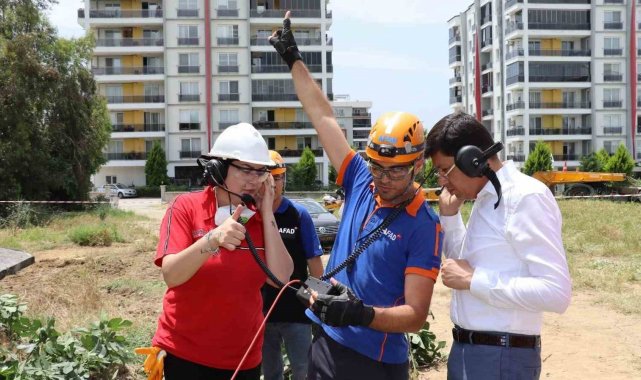 Nazilli Belediyesi'nden depremin yıldönümünde anlamlı etkinlik