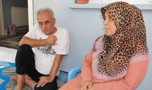Önce maaşı kesildi sonra depremde evlatlarını kaybetti
