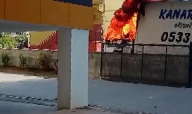 Pendik'te park halindeki nakliye kamyonu alev alev yandı
