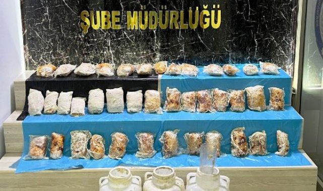 Peynir bidonlarından 9 kilo 317 gram esrar çıktı
