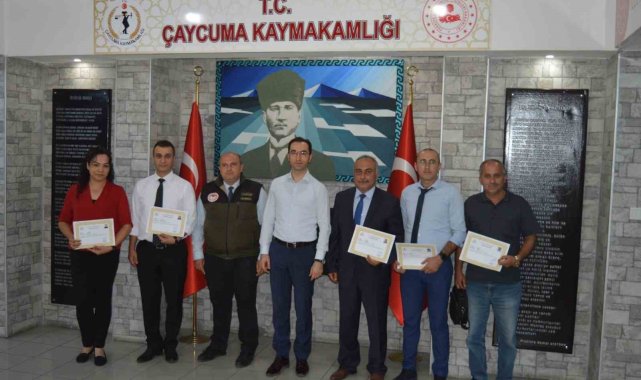 Şap hastalığında mücadele eden ekibe 'Başarı Belgesi'