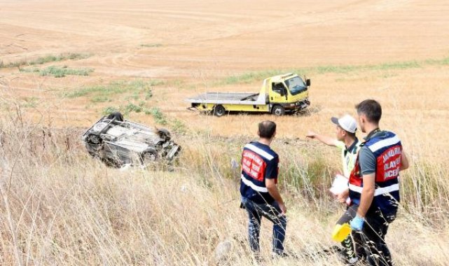 Şarampole devrilen araçtaki Meral öldü, anne ve babası yaralandı