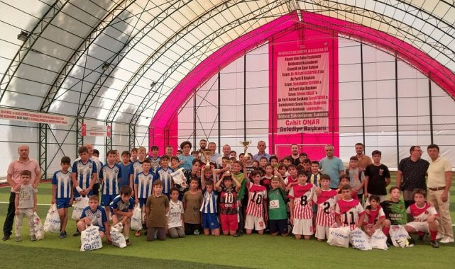 Simav Yaz Kur'an Kursları futbol turnuvası sona erdi