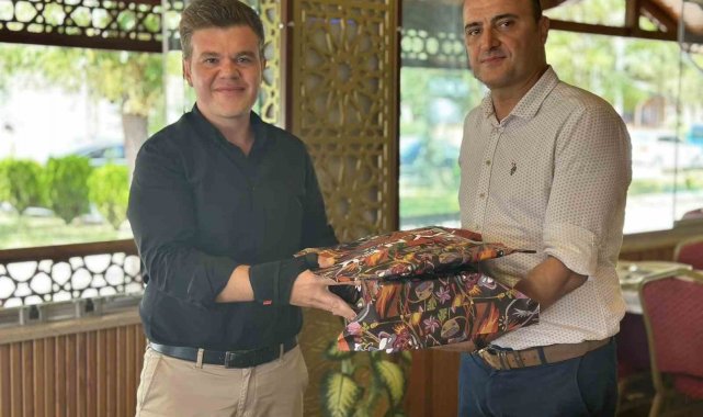 Simav'da İlçe Tarım Müdürüne veda yemeği