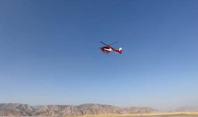Şırnak'ta 57 yaşındaki hasta, ambulans helikopterle Diyarbakır'a sevk edildi