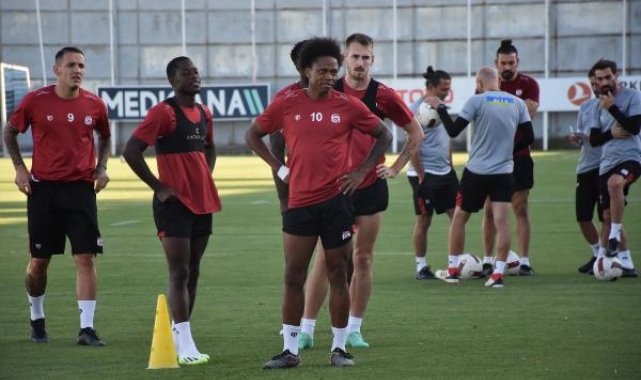 Sivasspor, Antalyaspor maçı hazırlıklarını sürdürdü
