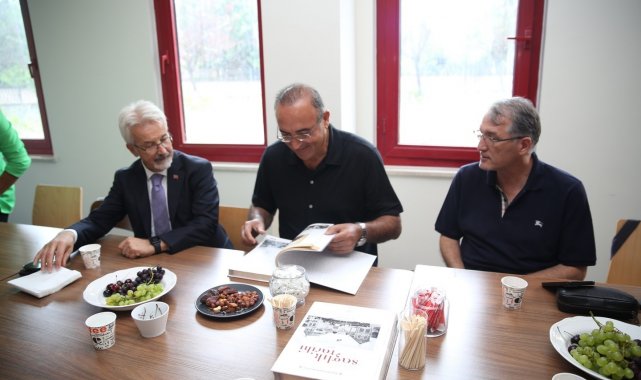Sunay Akın'dan Nilüfer'e müze ziyareti