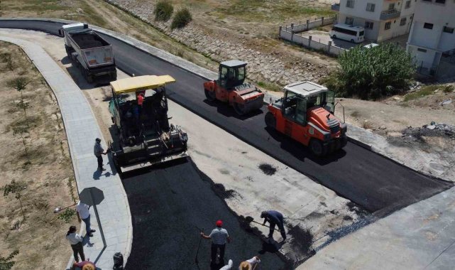 Tarsus'ta 15 yıllık yol sorunu çözüldü