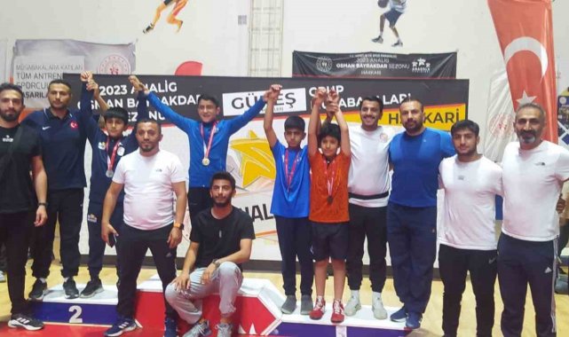 Tatvan Güreş Takımından önemli başarı