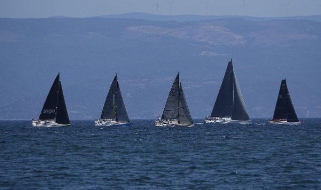 TAYK-Eker Olympos Regatta yelken yarışını Fenerbahçe 1 takımı kazandı