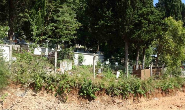 Trabzonlu artık evinin yakınına defin yapmak yerine mezarlıklara defin yapıyor