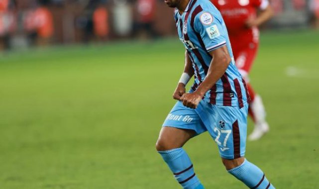 Trezeguet'in sol kaburgasında kırık tespit edildi