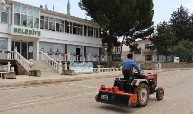 Türkiye'nin en sıcak ilçesinde sokaklar boşaldı