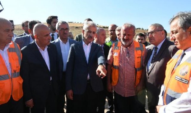 Uraloğlu: Kahramanmaraş'ın ulaşım ve iletişim altyapısını eskisinden dahi iyi duruma getireceğiz