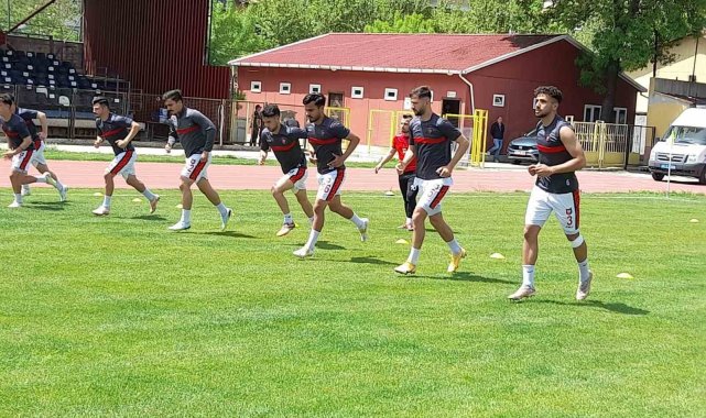 Uşakspor transferde atağa kalktı