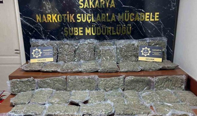 Vali Kaldırım duyurdu: Sakarya'da 24 kilo uyuşturucu ele geçirildi