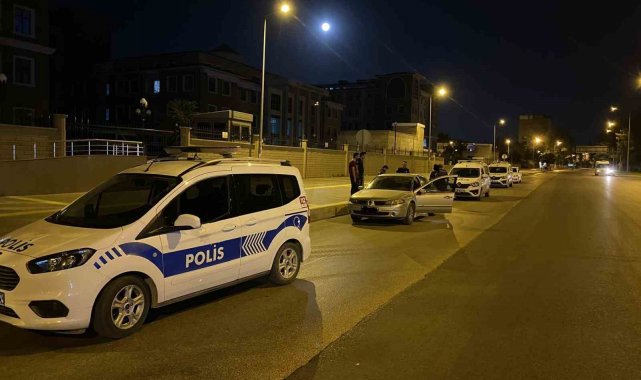 Valilik önünde polisleri harekete geçiren olay