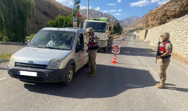 Van'da 'Huzurlu sokaklar' uygulamasında aranan 37 kişi yakalandı