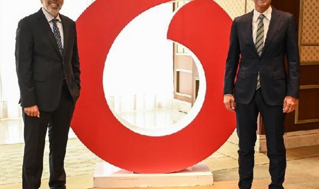 Vodafone'dan Cumhuriyet'in 100. yılında 'Dijital Türkiye' raporu